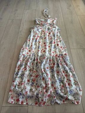 Promesa floral print halter maxi dress size m